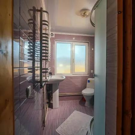 Holiday home дерев*яна хата