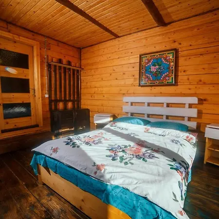 дерев*яна хата Holiday home Verkhovyna