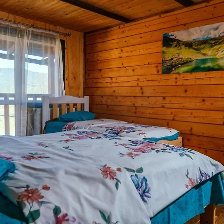 дерев*яна хата