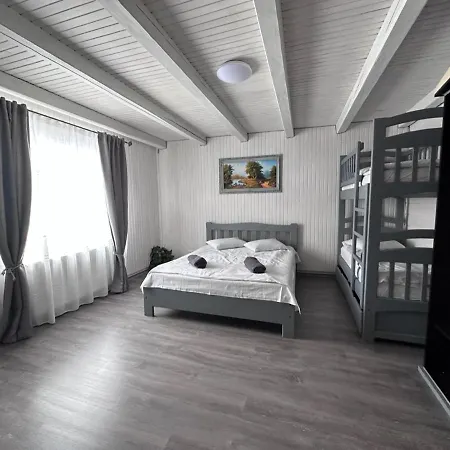 дерев*яна хата * Verkhovyna