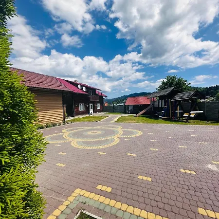 дерев*яна хата בית נופש ורחובינה