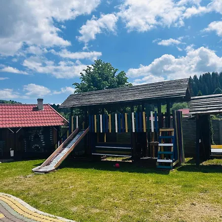 Holiday home дерев*яна хата *