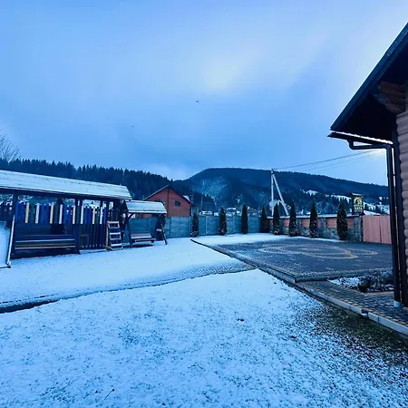 дерев*яна хата