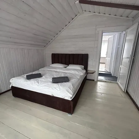 дерев*яна хата