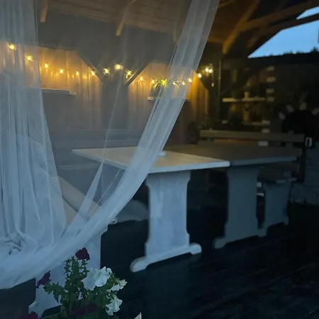 дерев*яна хата בית נופש *