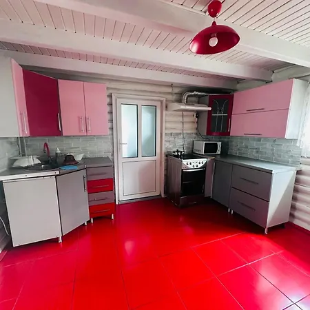 дерев*яна хата * Верховина