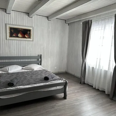 дерев*яна хата Prázdninový dům Verchovyna