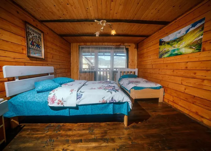 дерев*яна хата Hébergement de vacances Verkhovyna