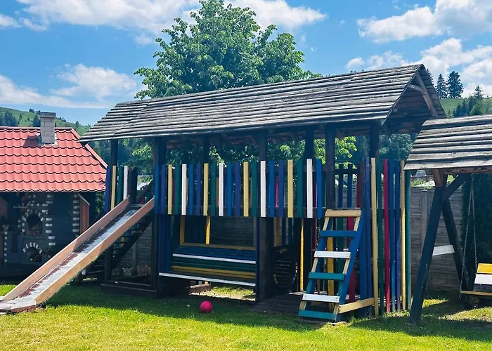 дерев*яна хата Hébergement de vacances Verkhovyna